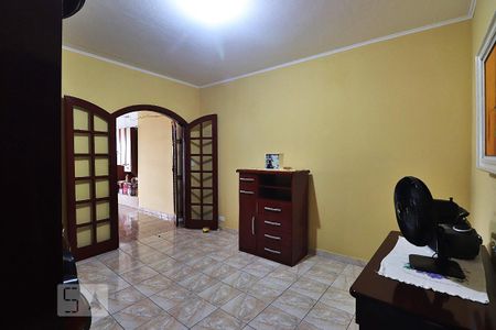 Casa à venda com 392m², 5 quartos e 4 vagasQuarto 5