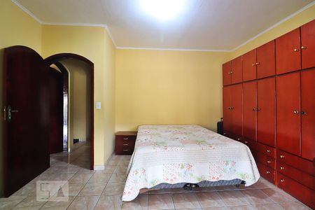 Casa à venda com 392m², 5 quartos e 4 vagasQuarto 4
