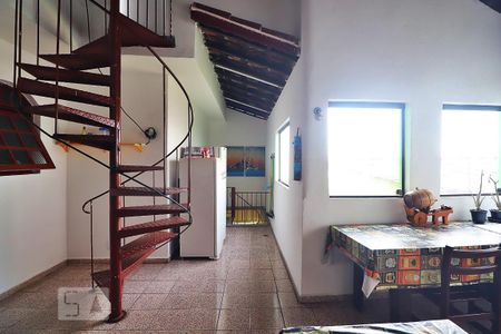 Casa à venda com 392m², 5 quartos e 4 vagasÁrea Gourmet