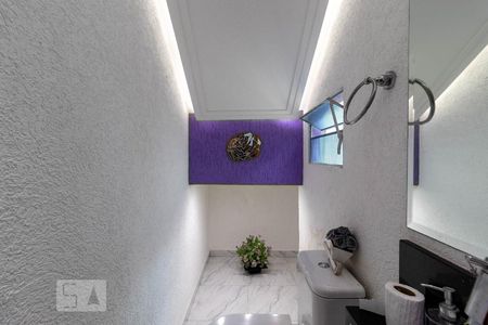 Casa à venda com 250m², 3 quartos e 5 vagas Casa à venda com 250m², 3 quartos e 5 vagasBanheiro da Área de Lazer