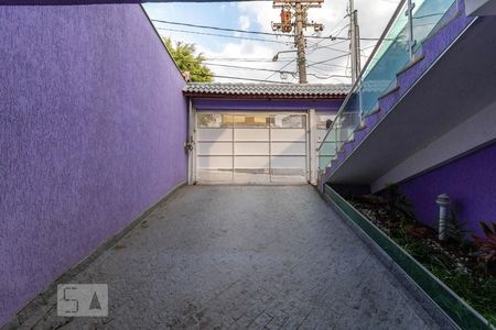 Casa à venda com 250m², 3 quartos e 5 vagas Casa à venda com 250m², 3 quartos e 5 vagasGaragem