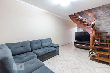 Sala de casa de condomínio para alugar com 3 quartos, 240m² em Vila Nova Curuca, São Paulo