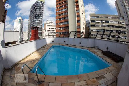 Apartamento à venda com 28m², 1 quarto e 1 vagaPiscina