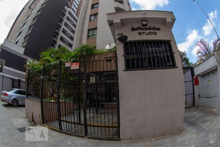 Apartamento à venda com 28m², 1 quarto e 1 vagaFachada