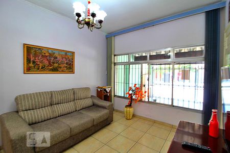 Sala de casa à venda com 2 quartos, 200m² em Jardim do Estádio, Santo André