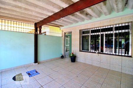 Casa à venda com 200m², 2 quartos e 2 vagasGaragem