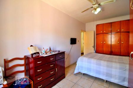 Casa à venda com 200m², 2 quartos e 2 vagasQuarto 1