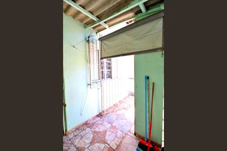 Casa à venda com 200m², 2 quartos e 2 vagasÁrea de Serviço