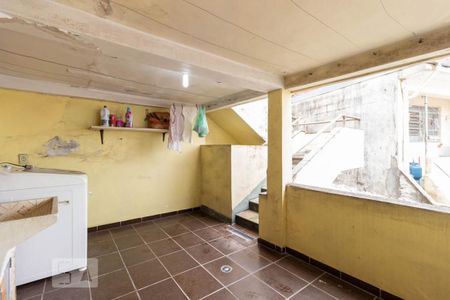 Casa à venda com 85m², 3 quartos e 2 vagas Casa à venda com 85m², 3 quartos e 2 vagasÁrea de serviço