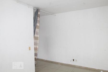 Sala de apartamento para alugar com 2 quartos, 60m² em Del Castilho, Rio de Janeiro