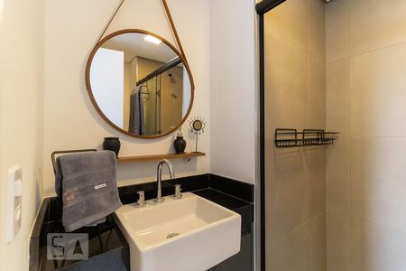 Banheiro de kitnet/studio para alugar com 1 quarto, 25m² em Vila Mariana, São Paulo