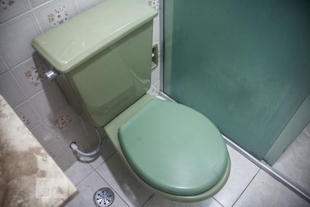 Apartamento à venda com 78m², 2 quartos e 1 vagaDetalhe do banheiro