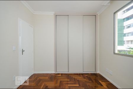 Apartamento à venda com 206m², 4 quartos e 2 vagasQuarto 3