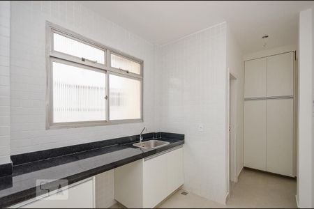 Apartamento à venda com 206m², 4 quartos e 2 vagasÁrea de Serviço