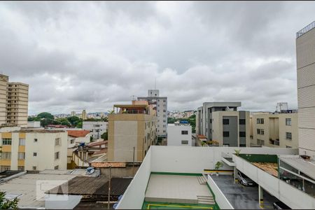 Apartamento à venda com 206m², 4 quartos e 2 vagasCobertura
