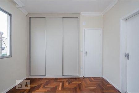 Apartamento à venda com 206m², 4 quartos e 2 vagasSuíte