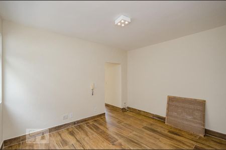 Apartamento à venda com 206m², 4 quartos e 2 vagasSala piso 2