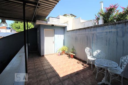 Casa à venda com 210m², 3 quartos e 3 vagasTerraço