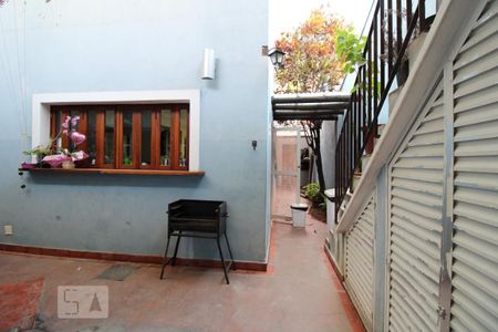 Casa à venda com 210m², 3 quartos e 3 vagasQuintal