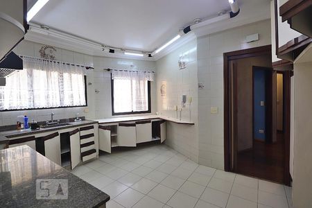 Apartamento à venda com 138m², 3 quartos e 3 vagasCozinha