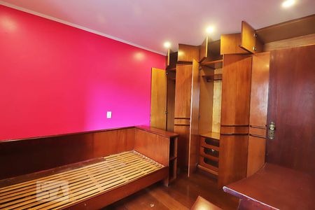 Apartamento à venda com 138m², 3 quartos e 3 vagasQuarto 2