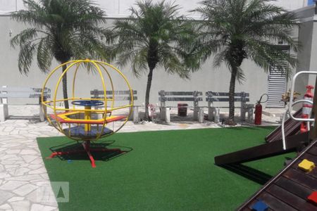 Apartamento à venda com 45m², 2 quartos e 1 vagaÁrea Comum - Playground