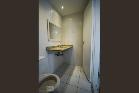 Apartamento à venda com 94m², 2 quartos e 1 vagaBanheiro Social - 2º andar