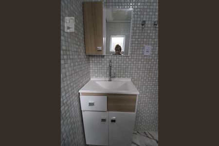 Casa para alugar com 180m², 2 quartos e 2 vagasBanheiro