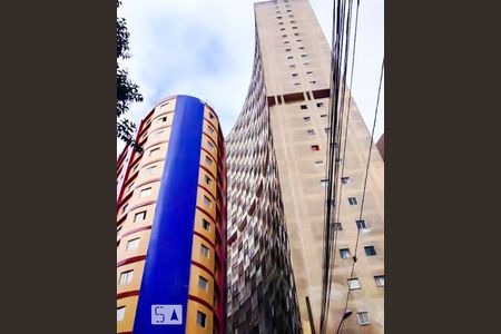 Studio à venda com 34m², 1 quarto e sem vaga Studio à venda com 34m², 1 quarto e sem vagaFachada