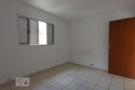 Casa para alugar com 100m², 2 quartos e 1 vaga Casa para alugar com 100m², 2 quartos e 1 vagaQuarto2