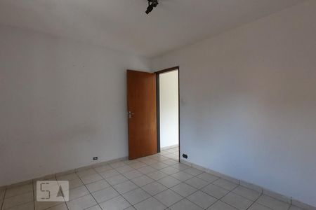 Casa para alugar com 100m², 2 quartos e 1 vaga Casa para alugar com 100m², 2 quartos e 1 vagaQuarto2