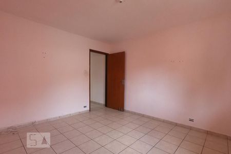 Casa para alugar com 100m², 2 quartos e 1 vaga Casa para alugar com 100m², 2 quartos e 1 vagaQuarto