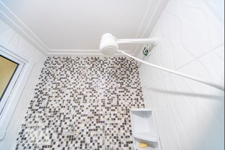 Chuveiro de apartamento à venda com 2 quartos, 48m² em Vila America, Santo André