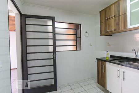 Casa de condomínio para alugar com 90m², 3 quartos e 3 vagas Casa de condomínio para alugar com 90m², 3 quartos e 3 vagasCozinha