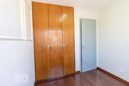 Quarto 1 de casa de condomínio para alugar com 3 quartos, 90m² em Alto Boqueirão, Curitiba