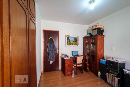 Casa à venda com 170m², 3 quartos e 3 vagasQuarto 2