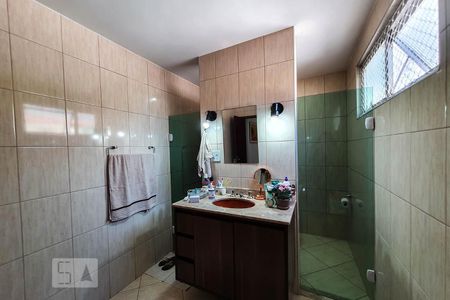 Casa à venda com 170m², 3 quartos e 3 vagasBanheiro Suíte