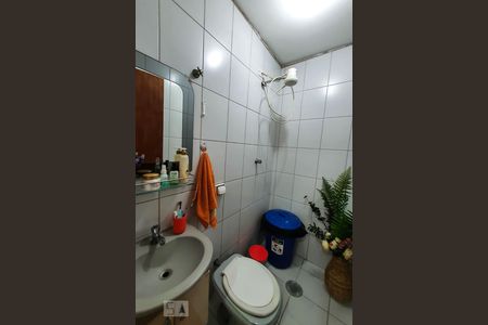 Casa à venda com 170m², 3 quartos e 3 vagasBanheiro de serviço