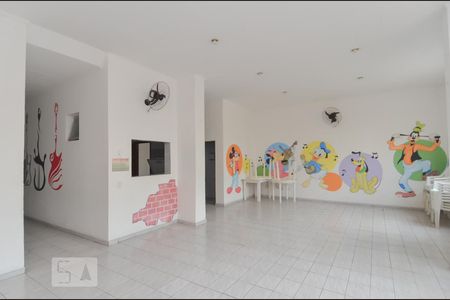 Apartamento para alugar com 58m², 2 quartos e 1 vaga Apartamento para alugar com 58m², 2 quartos e 1 vagaÁrea comum - Salão de festas