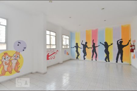 Apartamento para alugar com 58m², 2 quartos e 1 vaga Apartamento para alugar com 58m², 2 quartos e 1 vagaÁrea comum - Salão de festas