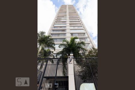 Apartamento para alugar com 69m², 2 quartos e 1 vagaFachada