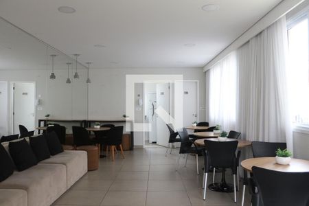 Apartamento para alugar com 34m², 2 quartos e sem vagaÁrea comum - Salão de festas