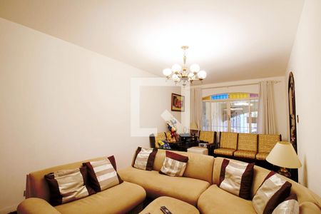 Sala de casa à venda com 5 quartos, 200m² em Vila Morse, São Paulo