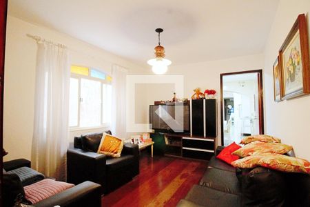 Sala 2 de casa à venda com 5 quartos, 200m² em Vila Morse, São Paulo