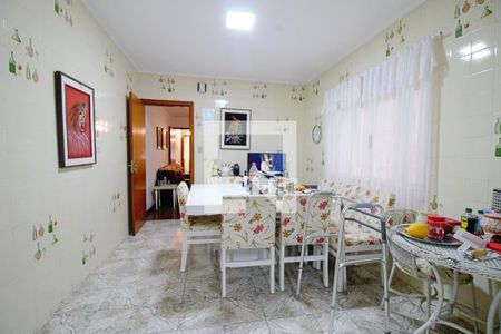 Casa à venda com 200m², 5 quartos e 2 vagasCozinha