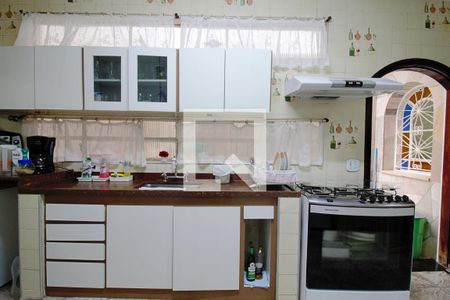 Casa à venda com 200m², 5 quartos e 2 vagasCozinha