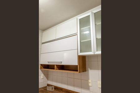 Apartamento para alugar com 58m², 2 quartos e 1 vagaCozinha - Armários