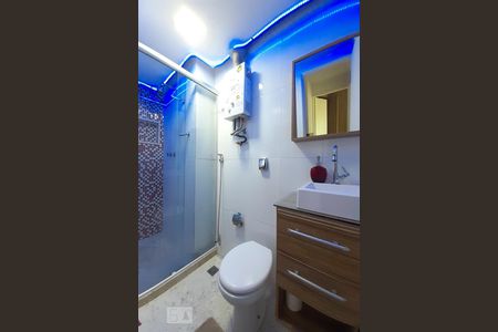 Apartamento à venda com 62m², 2 quartos e 1 vaga Apartamento à venda com 62m², 2 quartos e 1 vagaBanheiro Social