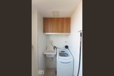 Apartamento à venda com 62m², 2 quartos e 1 vaga Apartamento à venda com 62m², 2 quartos e 1 vagaÁrea de Serviço