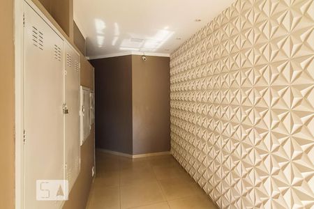 Apartamento à venda com 49m², 2 quartos e 1 vaga Apartamento à venda com 49m², 2 quartos e 1 vagaÁrea comum - Hall social
